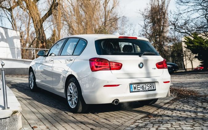 BMW Seria 1 cena 64900 przebieg: 52400, rok produkcji 2017 z Pińczów małe 154